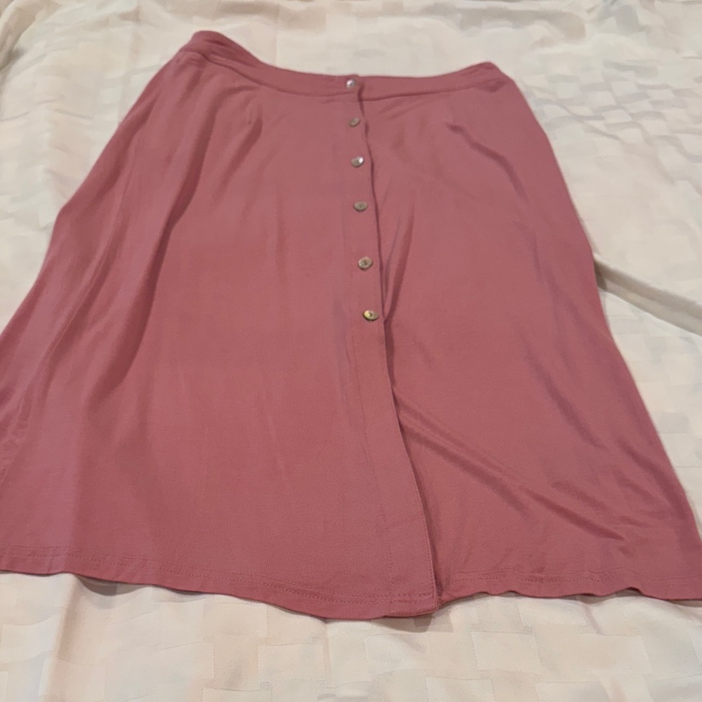 POL Dusty Rose Midi Skirt with Button Accents